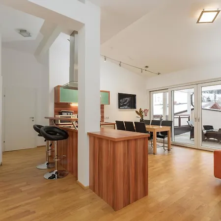 Karoline By Schladming-appartements Апартаменты *